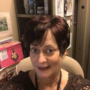 Meet your Posher, Joy